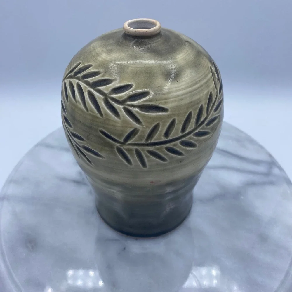 Studio Pottery Lady Fern 7in Bud Vase Green Hand Thrown Artist Signed Nature Art